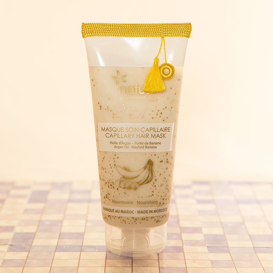 https://cdn.shopify.com/s/files/1/1007/0088/1243/files/masqu-capil-banane-tube_1024x1024_bcf19eb5-e85b-441f-81e6-eb2ed7ebfaf5.jpg?v=1777892814
